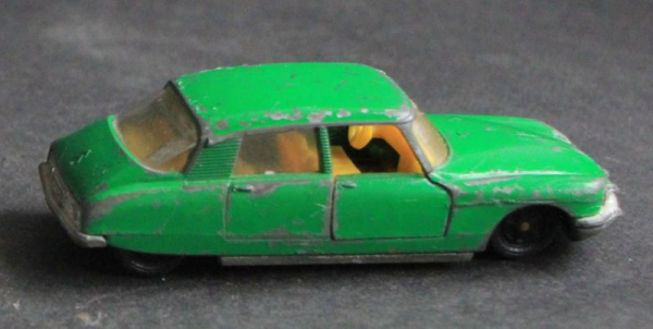Siku Citroen DS 21 V 290 DieCast Model 1968 (10104)